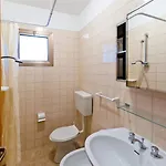 Adua Apartman *